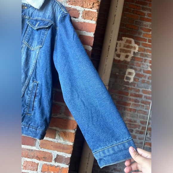 Women’s denim jacket faux fur lined, size xl - Picture 7 of 10